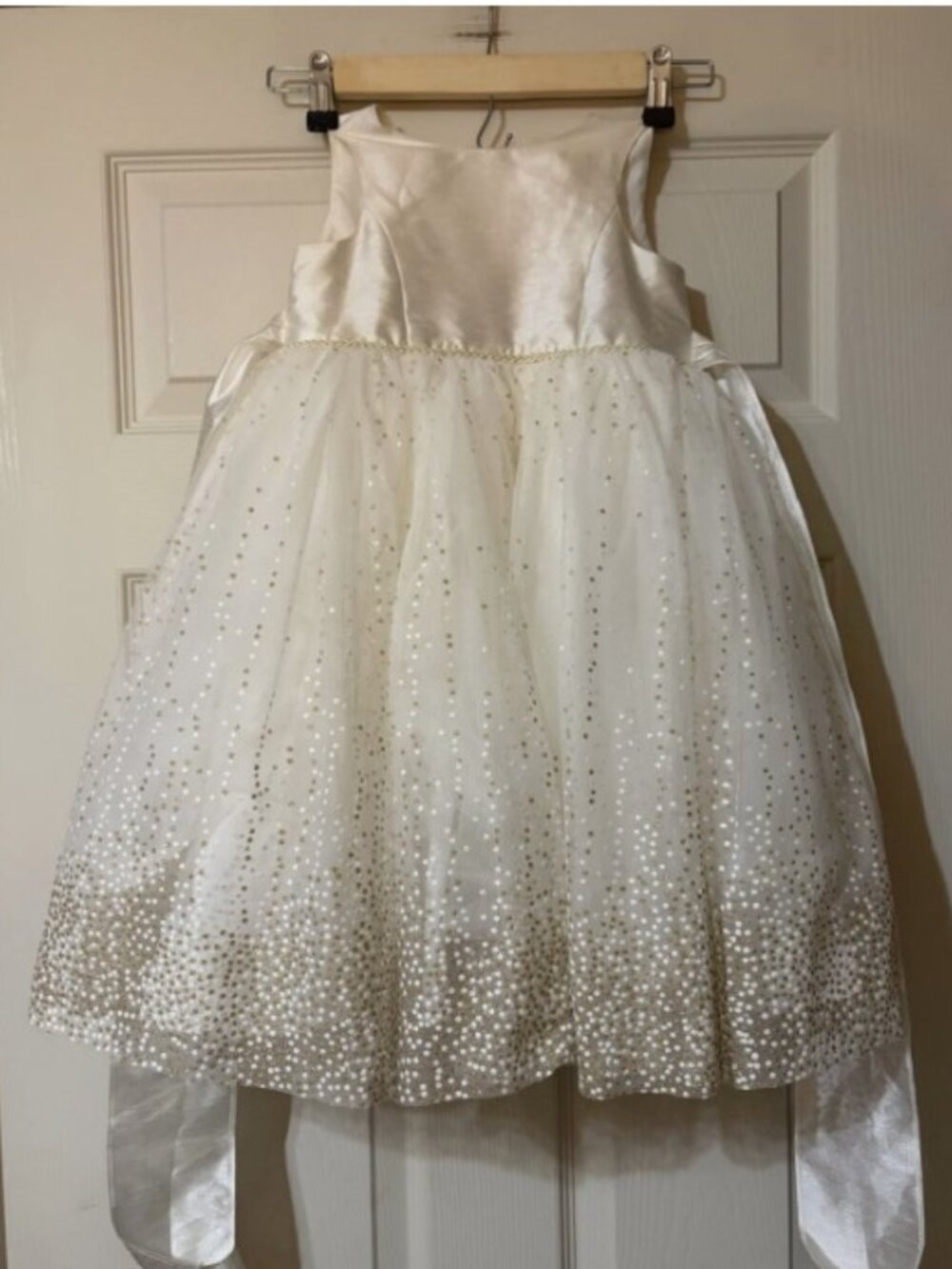 David’s Bridal Lovely Flower Girl Maxi Dress Size 3 Sequins Lace Ivory